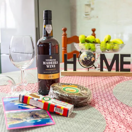 Estrela House I Madeira カリェタ